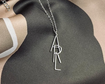 Collier logo initiales au design unique - Collier prénom avec lettres personnalisées - Collier initiales personnalisées, bijoux en argent personnalisés