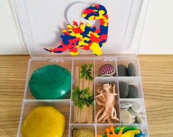 sensory kit for children with dinosaur-themed food modeling clay, to take anywhere, sensory play, Montessori play kit