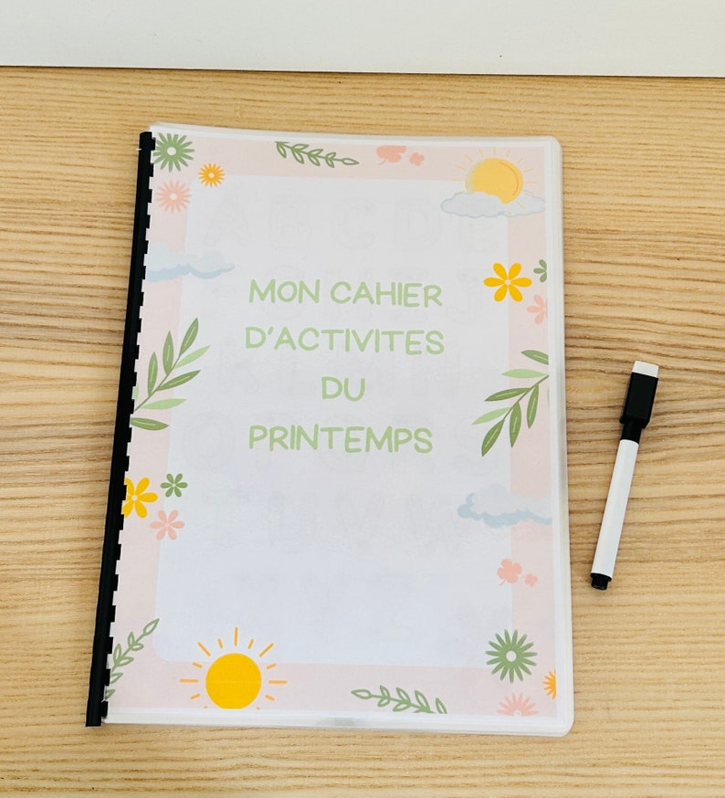 Livret d'activités pour enfant en français sur le printemps quiet book busy book image 1