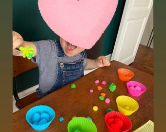 color and sorting learning game, develops fine motor skills for children aged 2 to 6, play away from screens, Montessori game