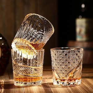 Set of 2 | Old Fashion Style Heavy Whisky Glasses | Traditional Style Cocktail Glasses | Smooth and Elegant with Exceptional Quality Weight