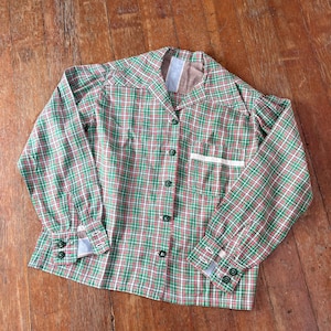 1940’s vintage green and red plaid button down blouse with celluloid buttons