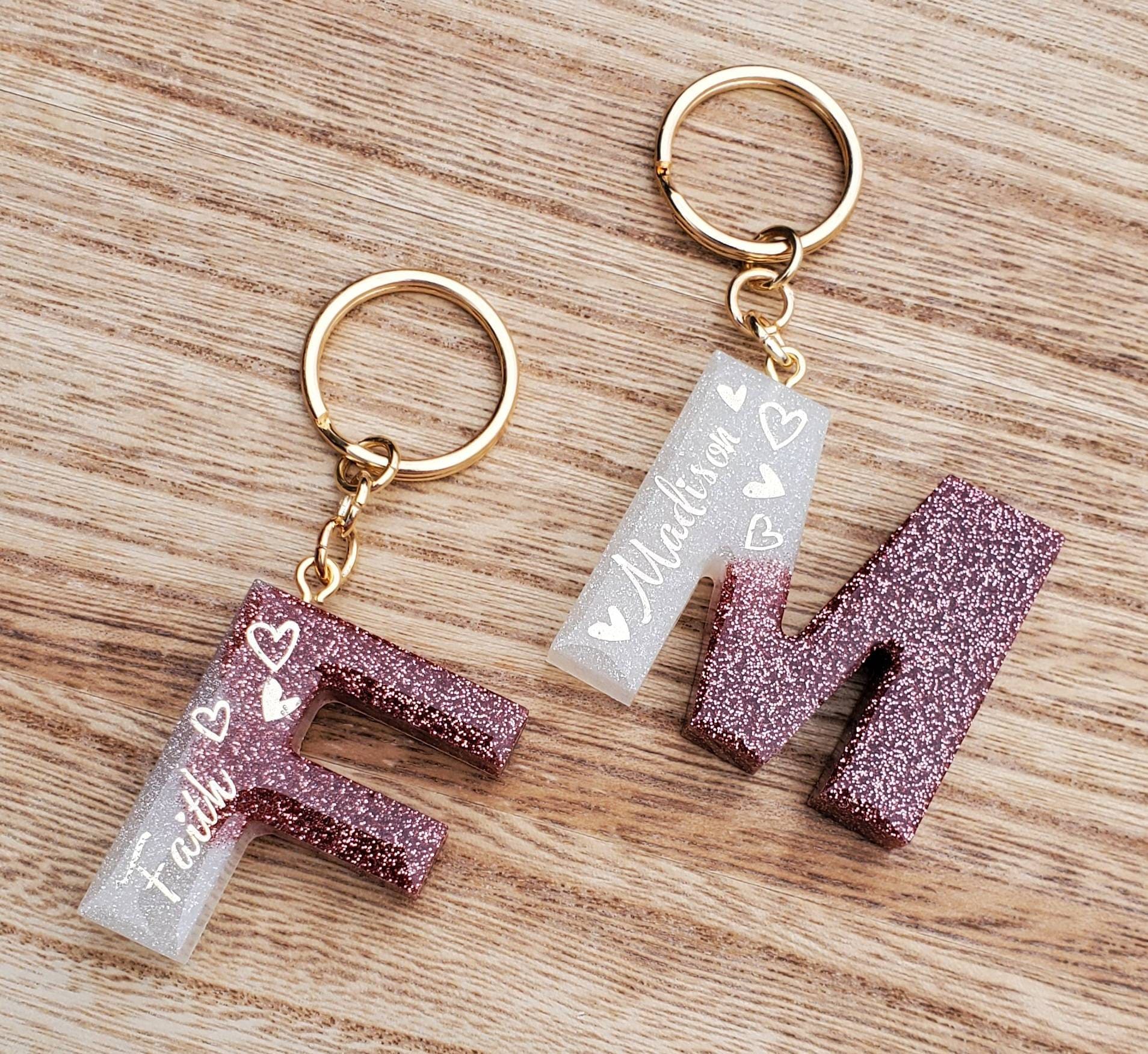 1pc Unisex Pink Five Pointed Star Shaped Glitter Alphabet Keychain