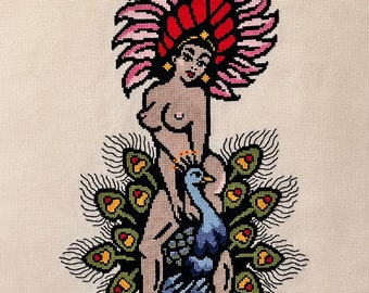 Wzór haftu krzyżykowego Peacock Pin-Up Girl