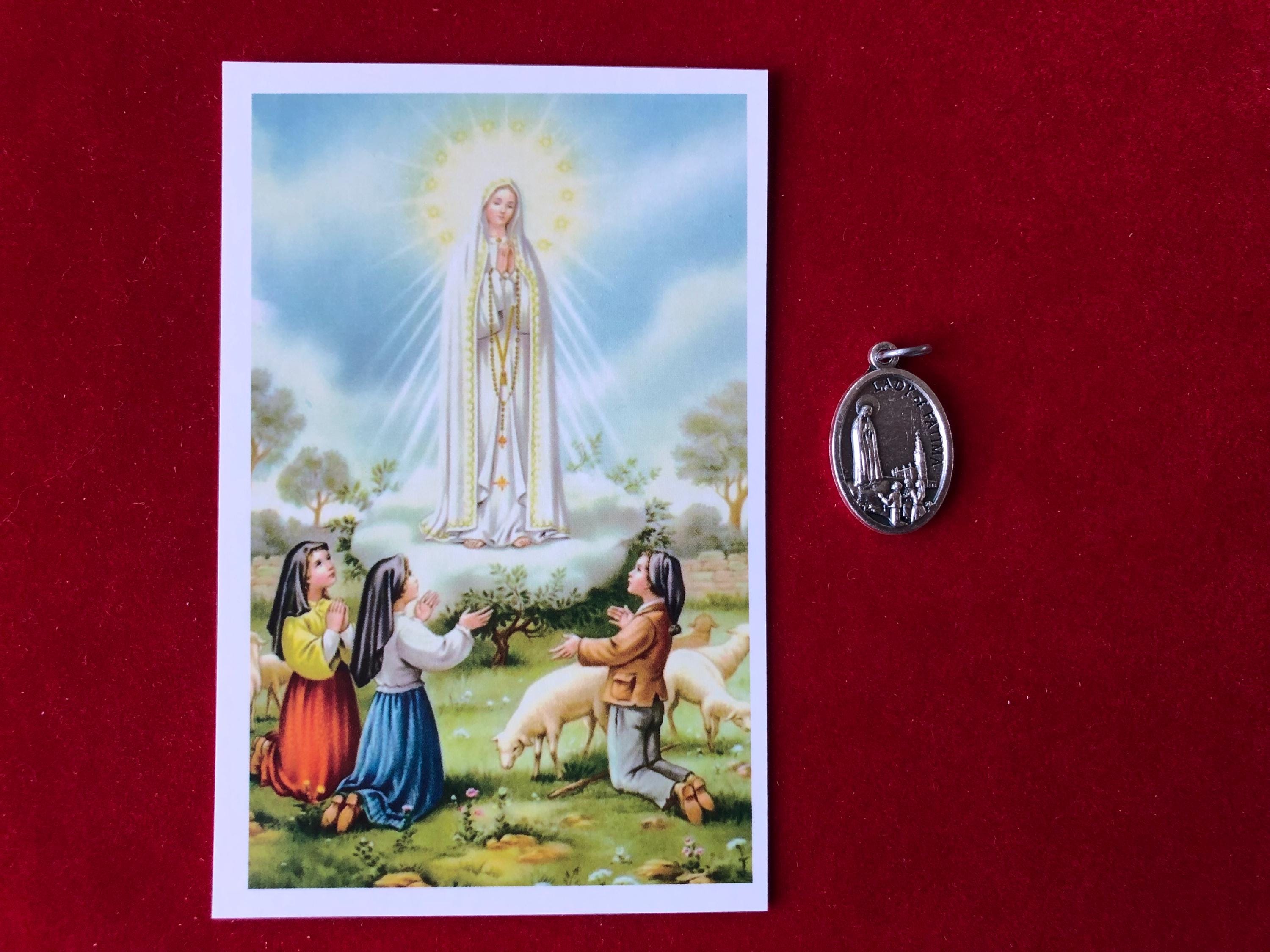 Our Lady of Fatima Relic Medal Pack - Third Class Relic Holy Card