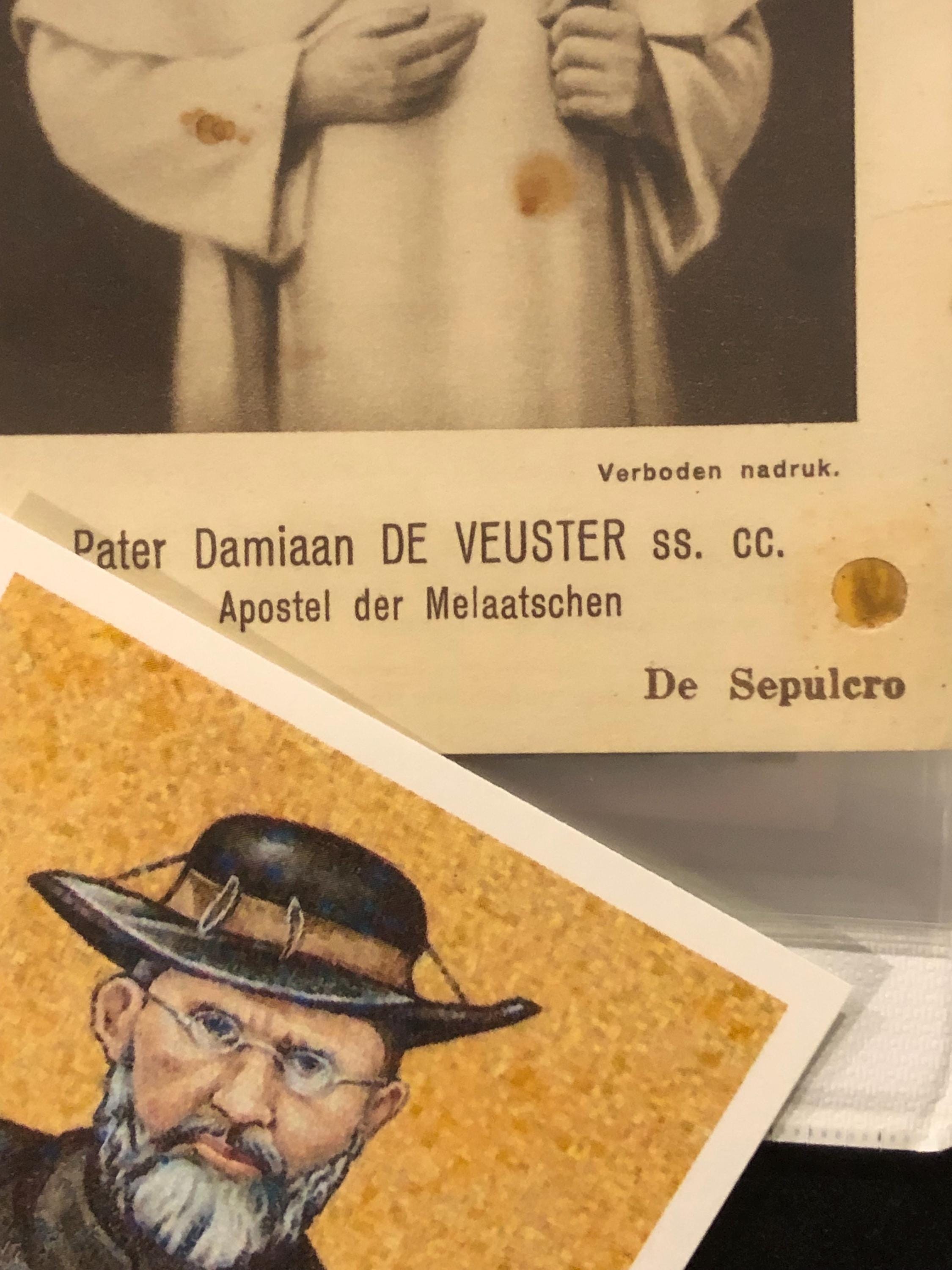 Saint Damien of Molokai Third Class Relic Holy Card (touched to a ...