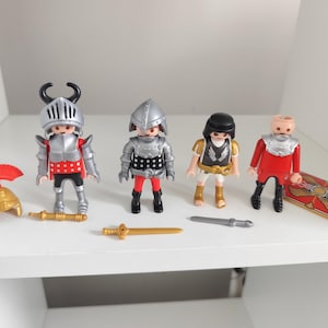 Playmobil figures figurines: Knights, Warriors, Princesses, Girls and Boys