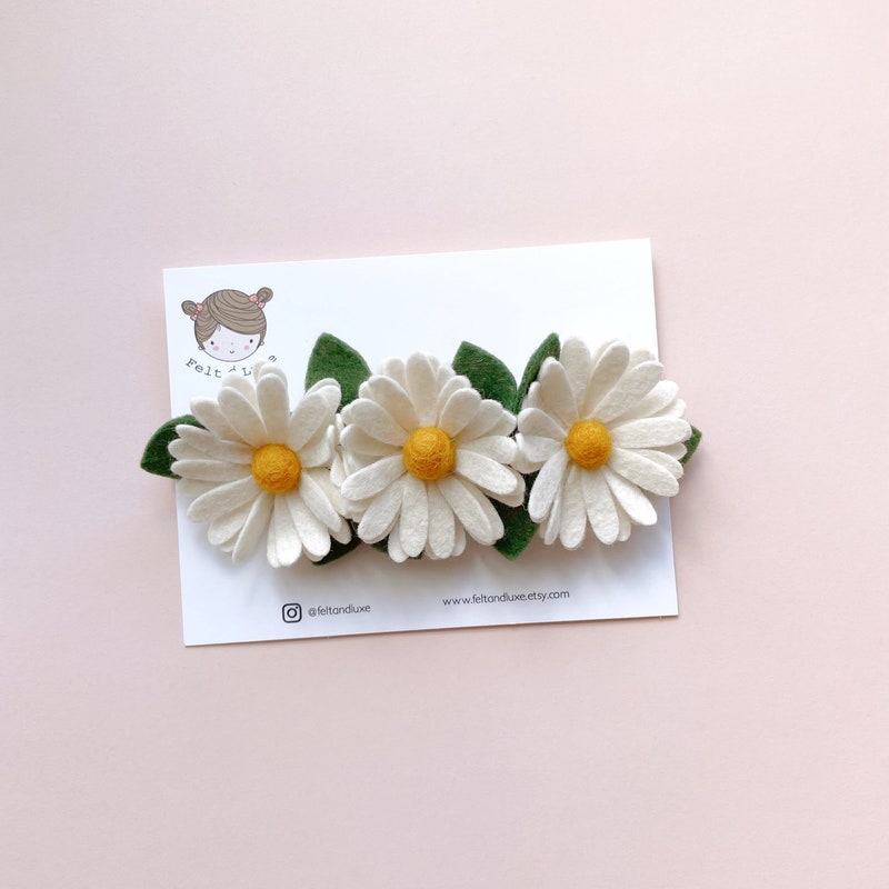 Daisy Headband White Costume Accessory main image 0