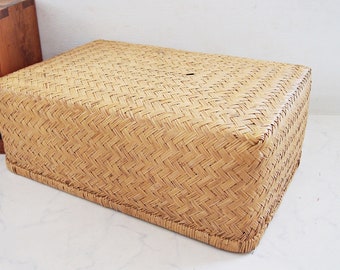 A Japanese antique wicker bamboo basket box Kori (luggage) W62cm×D42cm×H22cm - Tansu, Kimono, Baby ware, WABISABI