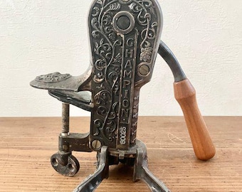 Rogar Champion 1897 gietijzeren kurkentrekker voor op tafel, jubileumeditie - beperkte oplage, wijnopener, sommeliersmes