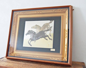 Een vintage Japanse zilveren Chokin-kunstafbeelding met gouden en zwarte paarden - Sieraden, Metaalgravure, Goud, Koper, WABISABI