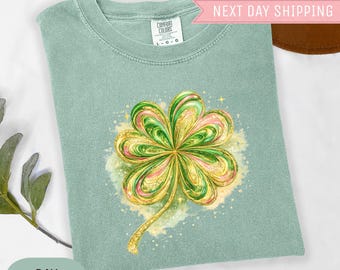 Retro Shamrock Sweatshirt, Womens Shenanigans Shirt, Cute St Patricks Day Tee, Four Leaf Clover T-Shirt, Irish Shirt