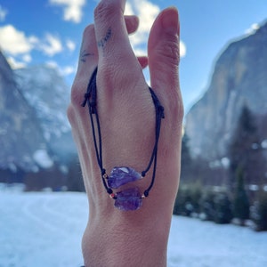 Amethyst Armband, verstellbares Edelstein Armband, Baumwollschnur, Kristall Armband, Amethyst Armband, Heilstein Schmuck