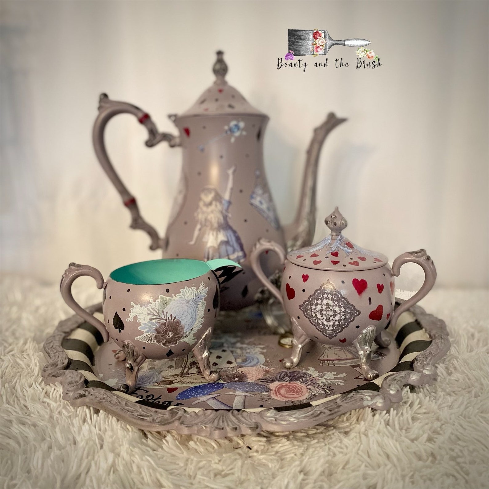 Alice in Wonderland themed tea set | Etsy