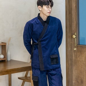 Hanbok Corduroy Shirt for Men, Korean Modern Hanbok Top Jacket Casual Party Clothing, Modernized Daily Hanbok Shirt for F/W in Navy Color