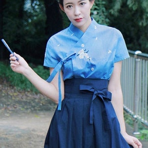 Hanbok Women Short Sleeve Blouse Jeogori Top, Korean Modern Hanbok Casual Party Dress for Women, Modernized Daily Hanbok Cotton Shirt Blue