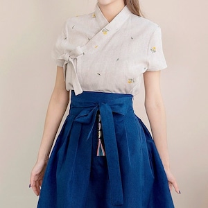 Hanbok Women Short Sleeve Blouse Jeogori Top, Korean Modern Hanbok Casual Party Dress for Women, Modernized Daily Hanbok Cotton Shirt Beige
