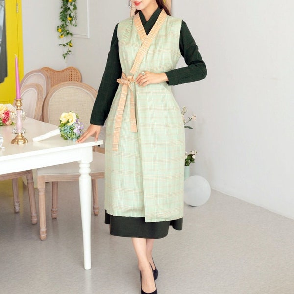 Hanbok Women Long Vest, Beautiful Korean Modern Hanbok Casual Party Dress Clothing for Women, Korean Modernized Daily Hanbok Vest Dress