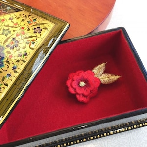 Hanbok Brooch, Korean Hanbok Accessory Flower and Gold Leaves Ornament Brooch, Korean Traditional Accessory