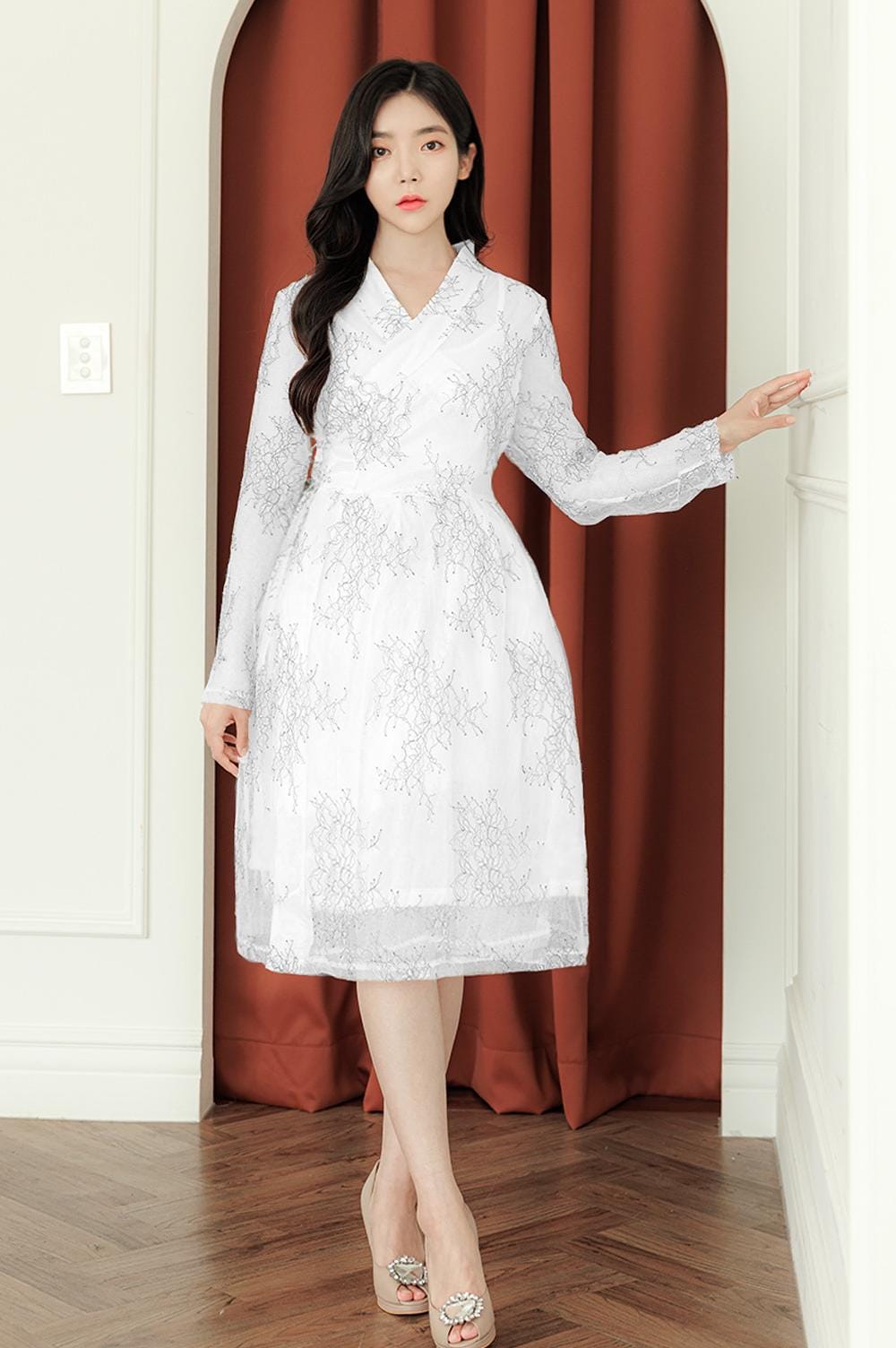 Hanbok Women Lace Flower Dress, Korean Modern Hanbok Wrap Style Dress Wedding Dress, Korea Modernized Daily Casual Party Hanbok Hanbok Women Lace Flower Dress, Korean Modern Hanbok Wrap Style Dress Wedding Dress, Korea Modernized Daily Casual Party Hanbok