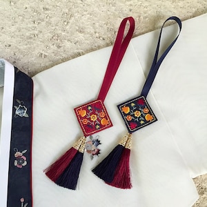 Norigae, Beautiful Korean Traditional Hanbok Accessory, Flower embroidery Ornament Tassel Norigae, Korea Traditional Decorative Tassel
