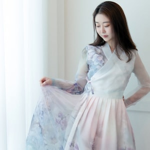 Hanbok-damesjurk, Koreaanse moderne Hanbok-wikkelstijl lange jurk doorzichtige mouw, Korea gemoderniseerde feest Hanbok-jurk, trouwjurk