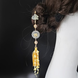 Yellow Blossom Bunny Binyeo, Korean Hanbok Hair Pin with Tassel, Cute Gold Hair Stick with Rabbit and Flower Charm