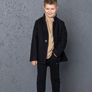 Ebony Jacket for Young Gentlemen, Youthful Onyx Outerweart, Junior Noir Overcoat, Dapper Dark Coat for Boys, Stylish Coal-Colored Jacket