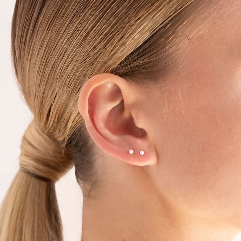 small pearl earrings real