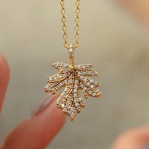 18K Stilvolle Ahornblatt-Halskette mit Diamant, 14K Massivgold Dainty Charm Baumanhänger, 8K Schmuck Geschenkidee für kanadische Frauen, Mom Geschenk PNG