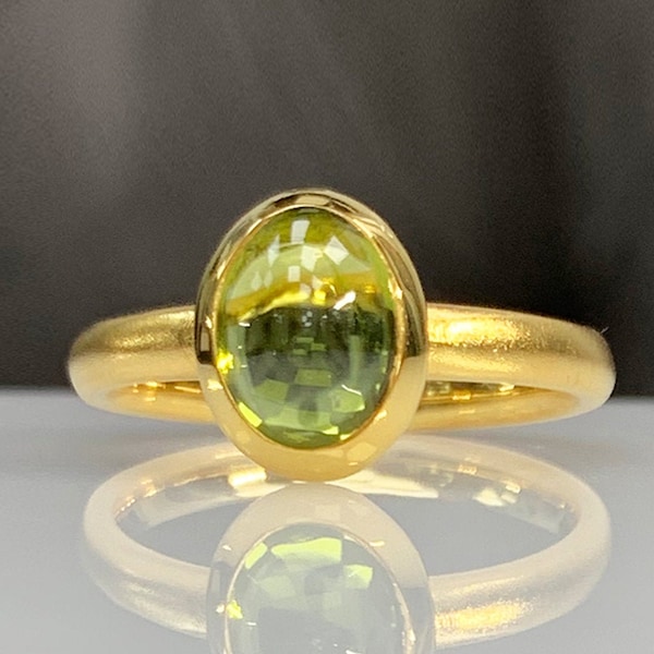 Natural Peridot Dainty Cabochon Cut Ring , 8K or 14K Solid Gold, Genuine Gemstone, Best Gift for Her/Him, August Birthstone, Handmade Ring