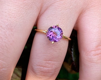 8mm Amethyst Dainty Solitaire Ring, February Birthstone Round Cut in 14K Gold, Genuine Purple Gemstone, Best Gift for Her, Handmade Ring