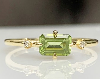 Emerald Cut Peridot & Diamond Dainty Minimalist Cluster Ring, Natural Gemstone, Handmade Engagement Ring 14K Solid Gold, Best Gift for Her