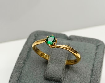 Certificated Colombian Emerald Engagement Ring, 14K Solid Gold, 6 Prongs Dainty Ring, Classic Solitaire, Best Gift for her, Handmade Jewelry