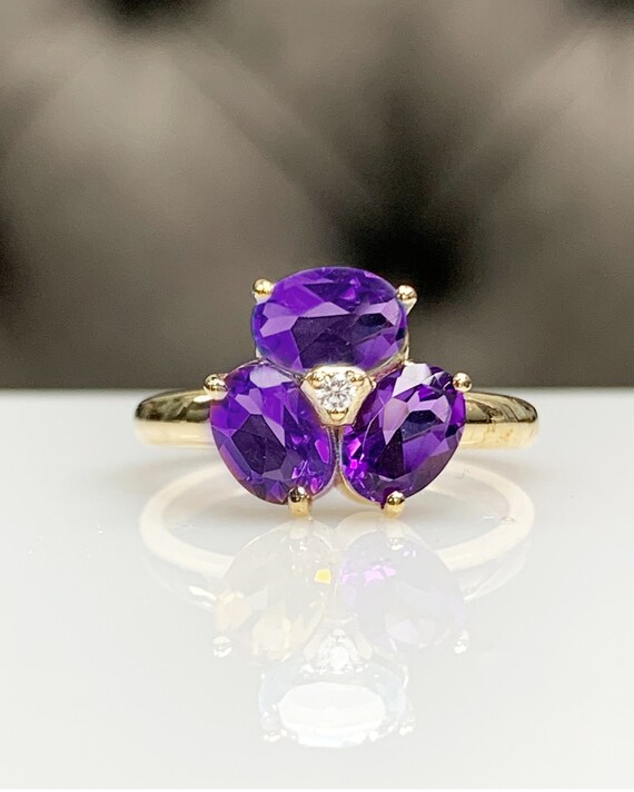 Three Gemstone Ring in 14K 8K Solid Gold, Delicate Daily