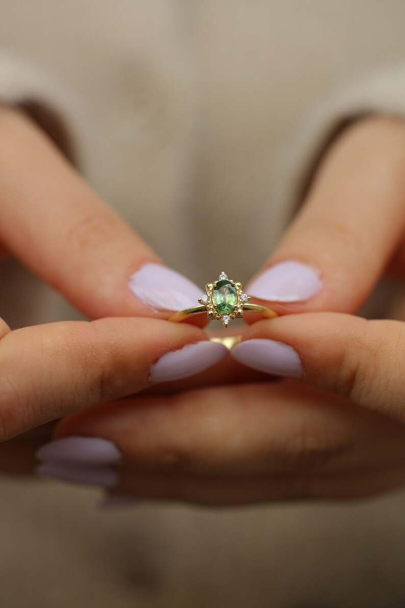 Sri Lanka Green Sapphire Flower Cluster Ring W Genuine Tiny Diamond or ...