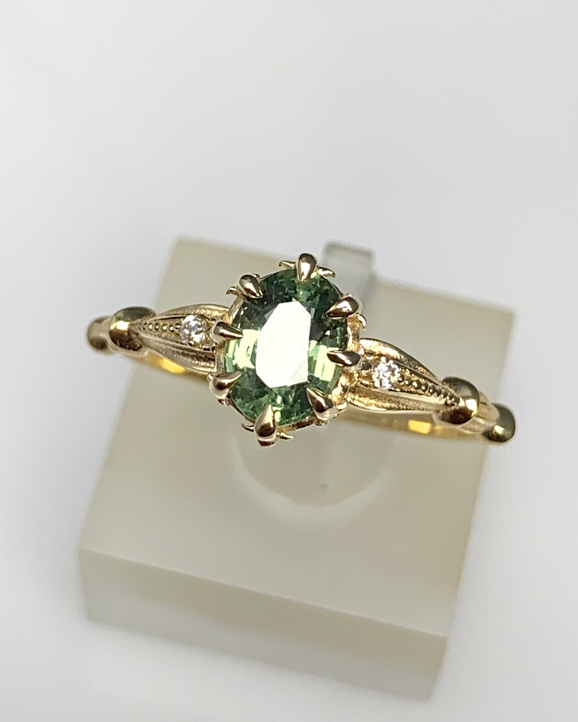 Srilanka Green Sapphire Ring W/ Genuine Diamond, Filigree Solid Gold ...
