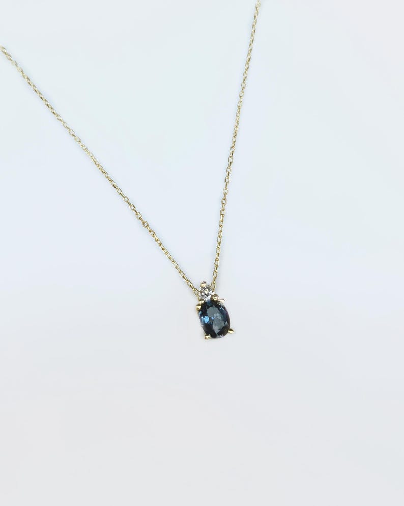 Montana Blue Sapphire Necklace, Classic Solid Gold Pendant, Certified