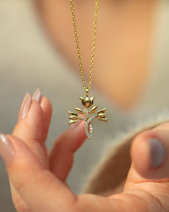 NC Women's Pendant Necklaces Trendy 925 Sterling Silver Flash 並行輸入品 North Carolina Necklace | Sincerely Silver