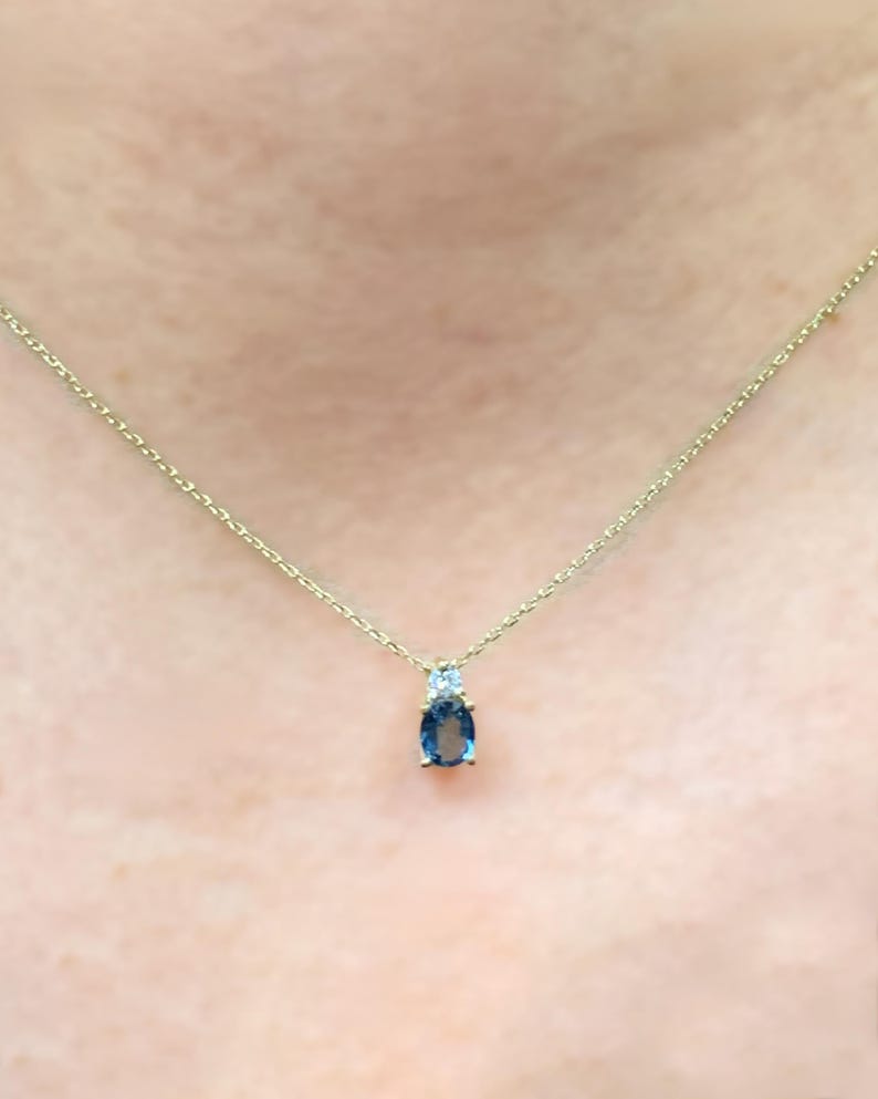 Montana Blue Sapphire Necklace, Classic Solid Gold Pendant, Certified