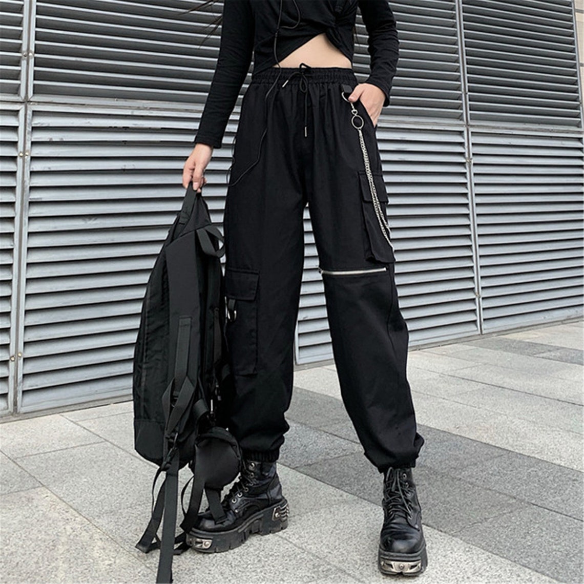 techwear leg straps
