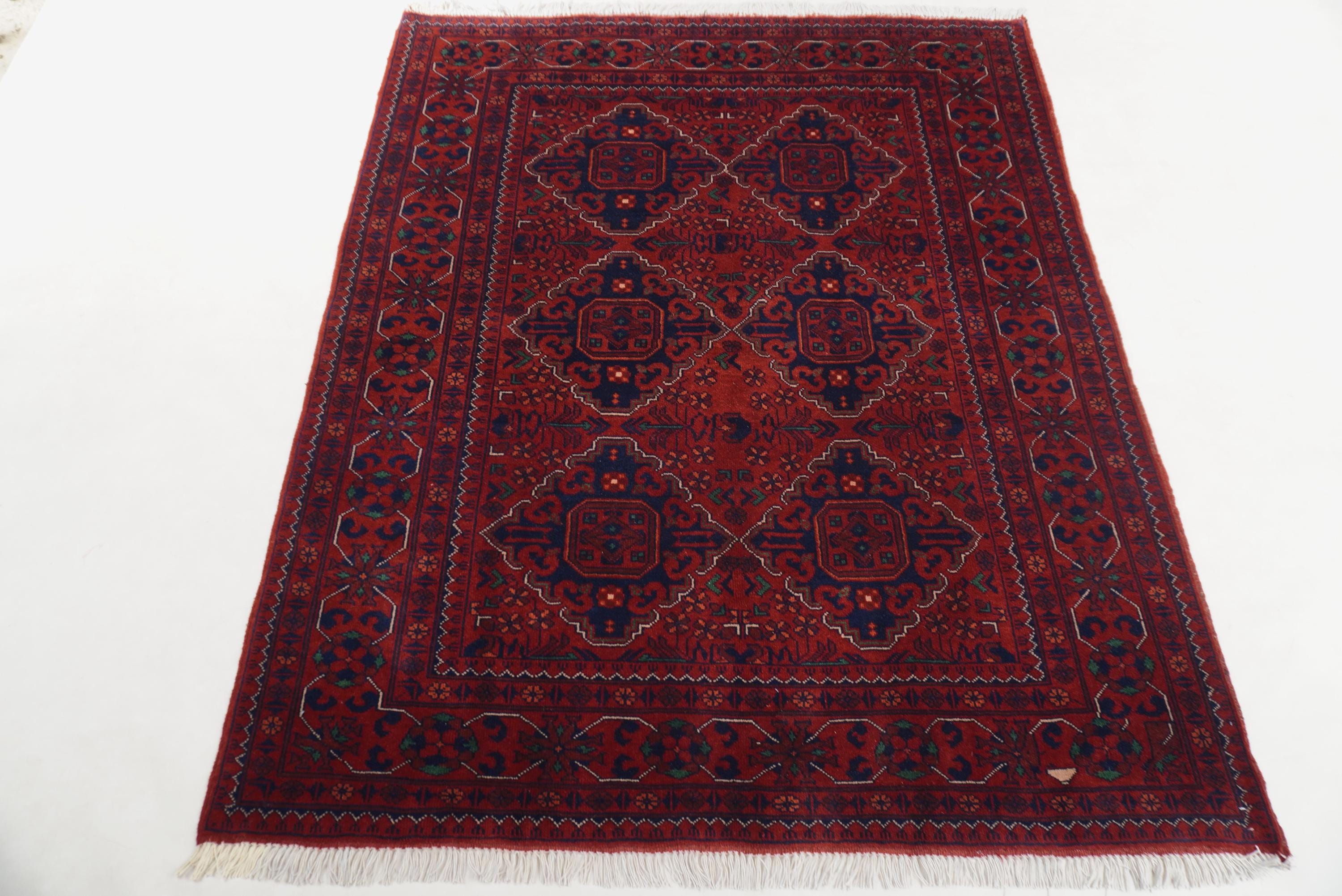 1960s Antique Area Rug 5x6