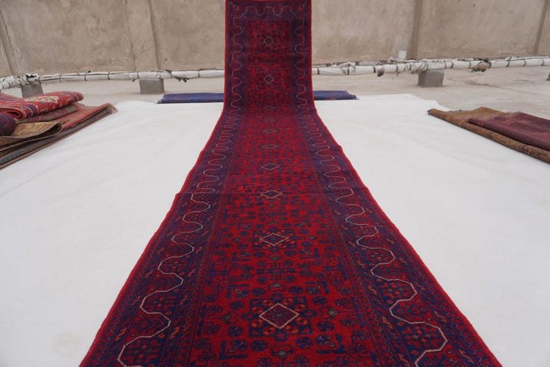 Extra Long 3x30 ft Runner, Afghan High Quality Wool Stunning Handmade Turkoman Rug, Hallway Runner, Famous Bukhara Rug 30 ft Runner 2'9x30" afbeelding 13