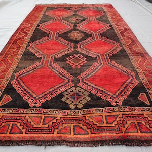 Collectors Piece 4&#39;7x8&#39;5 Antique Faded Area Rug, Hand-Knotted Wool Rug, Geometric Afghan Tribal Caucasian Rug, Old Style Oriental rug 1930s