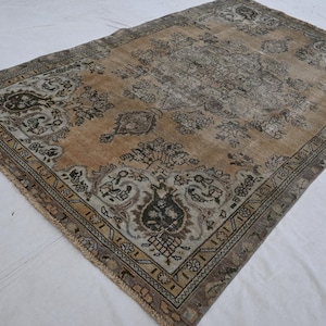 Handmade Antique Rug 5&#39;1x8&#39;5 ft Afghan Low Pile Distressed Faded Rug, Turkmen Tribal Rug, Terracotta Caucasian Vintage rug, Living Room 5x9