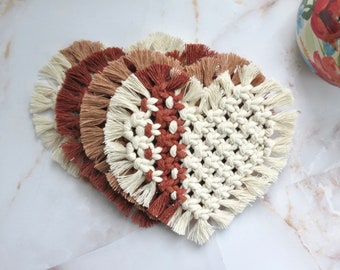 macrame heart coaster set // fringe coaster | macrame coaster | boho coaster | cute housewarming gift | tabletop protector | coffee coaster