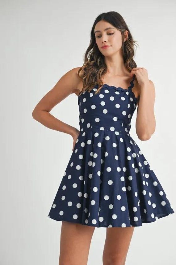 anthropologie blue heart dress Anthropologie Hutch Pleated Sweetheart Midi Dress Plus Size 20 Navy New –  Finds For You