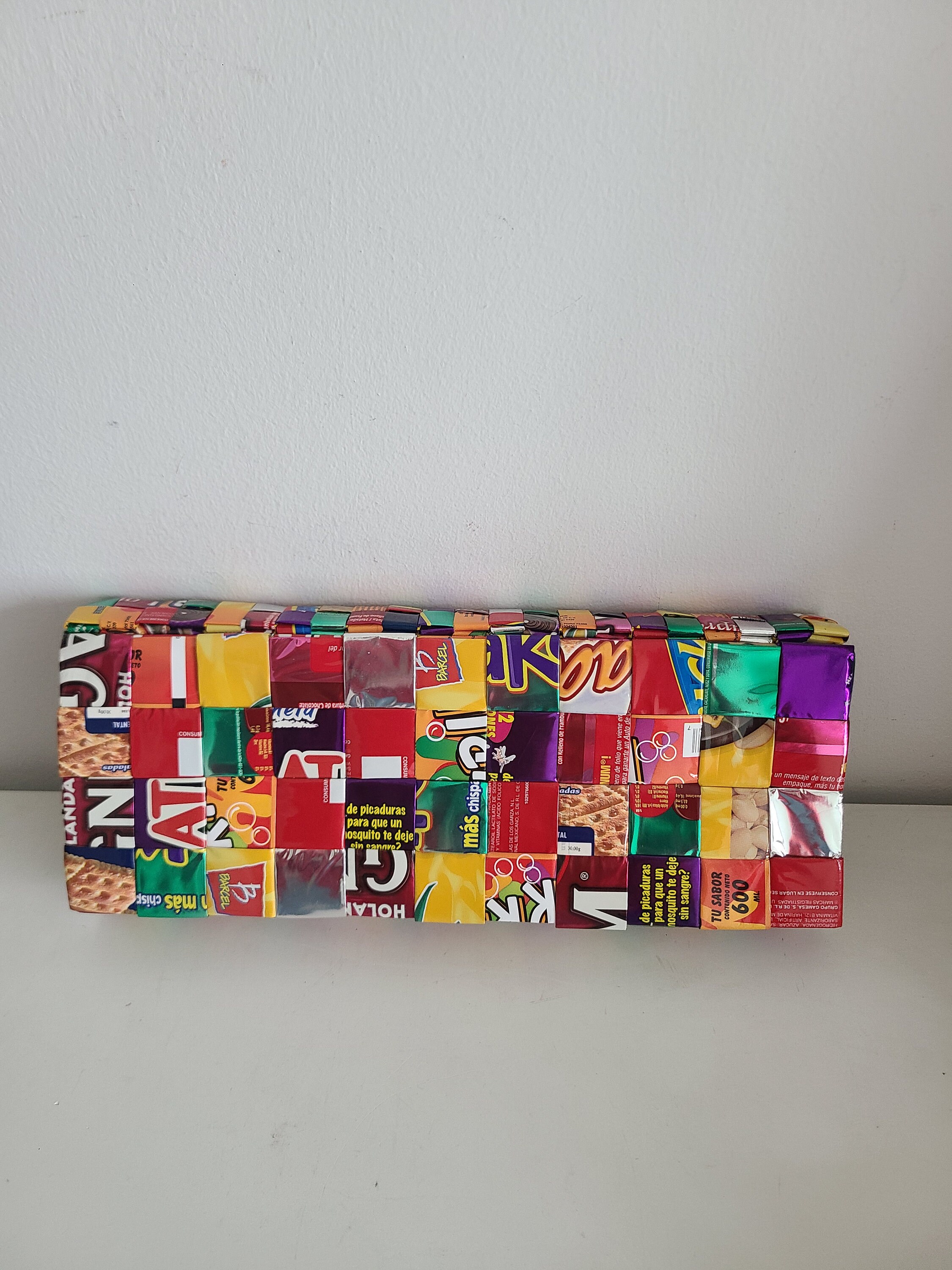 ECOIST M&Ms Woven Wrappers Zippered Wristlet Clutch Purse. NWT