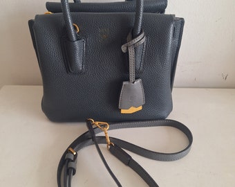 Bolso vintage MCM pequeño de piel gris