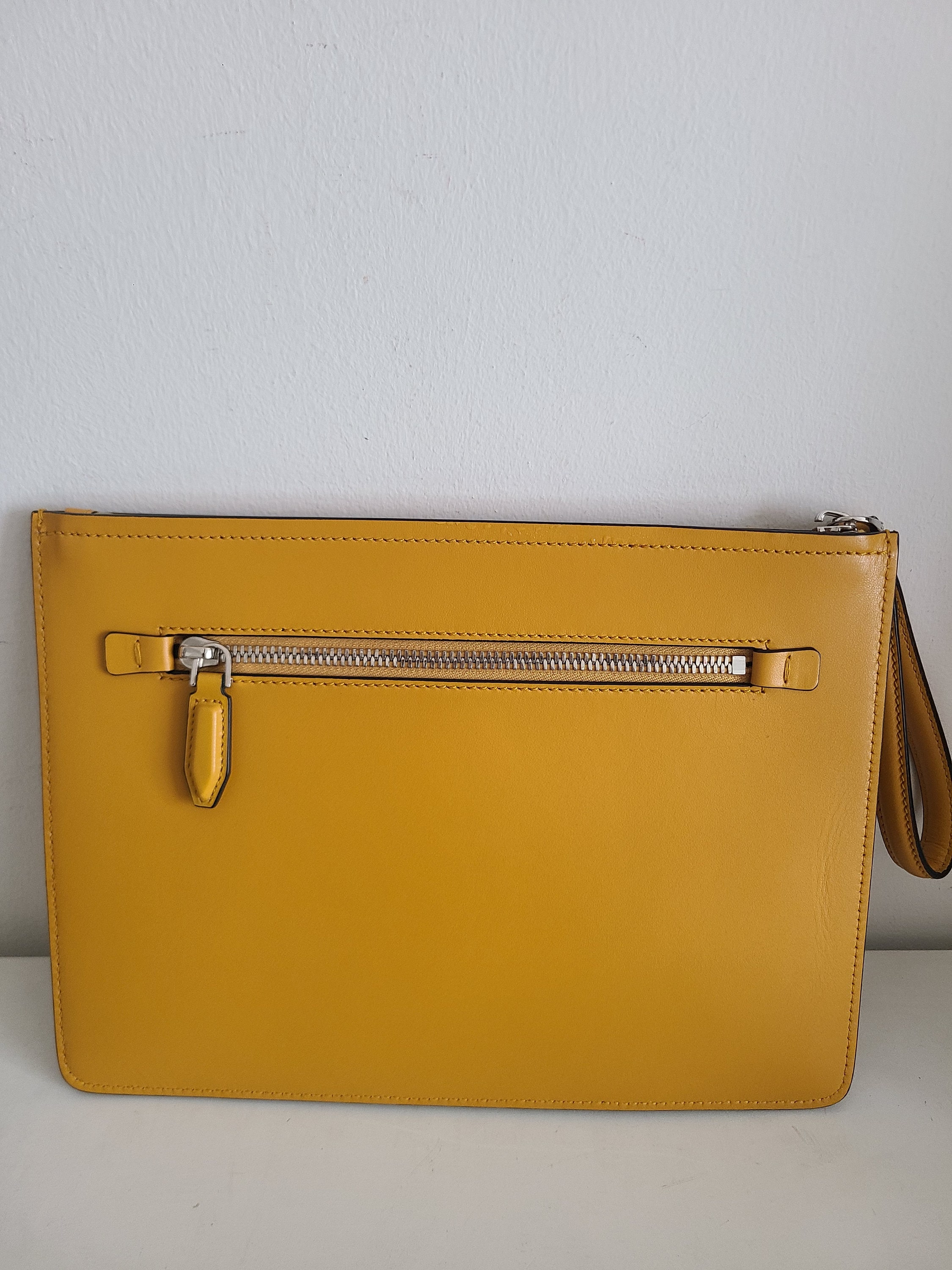 Vintage Authentic Salvatore Ferragamo Unisex Leather Clutch